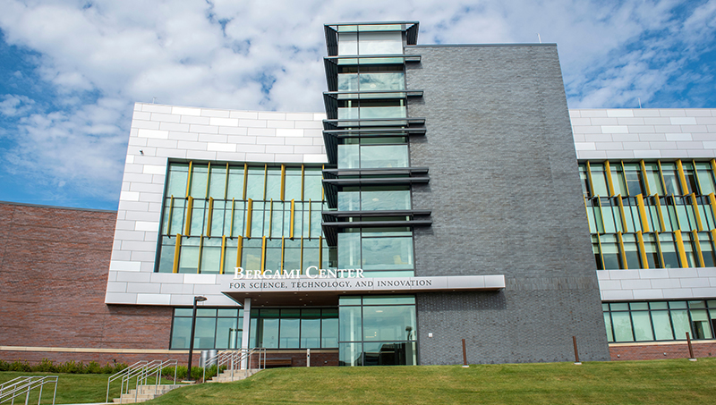 贝尔加米科学、技术和创新中心。